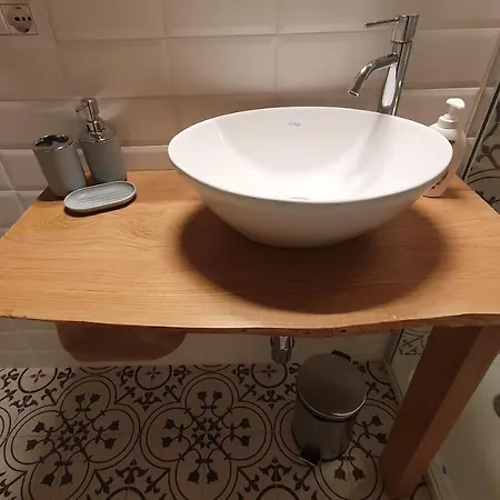 Contrada D'amore Apartment *